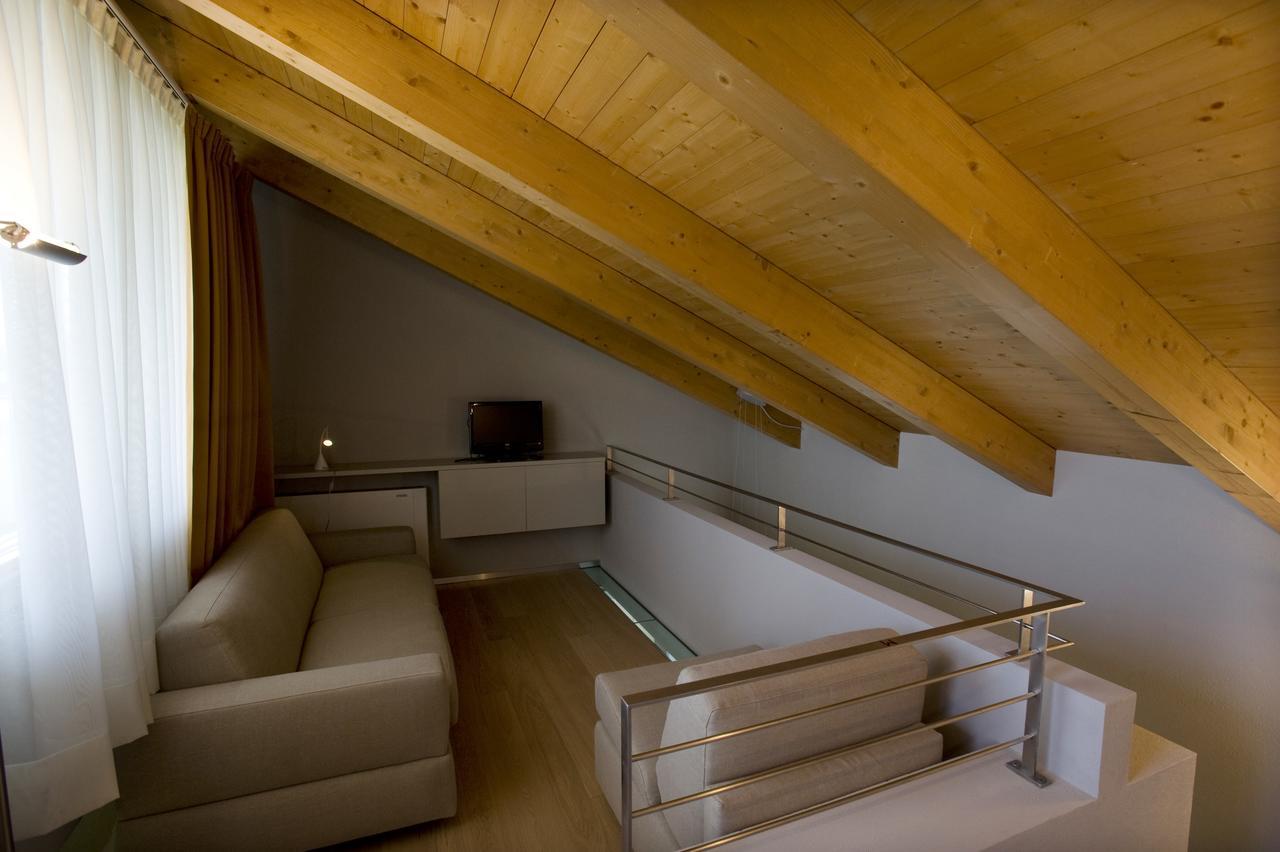 Casa Nelle Vigne Apartment Castiglione Tinella Bagian luar foto